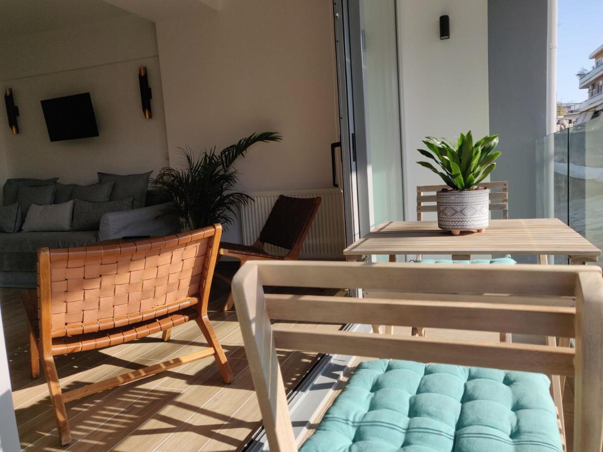 Sunny New Lovely Apartment 60 Meters From The Metro Atena Exterior foto